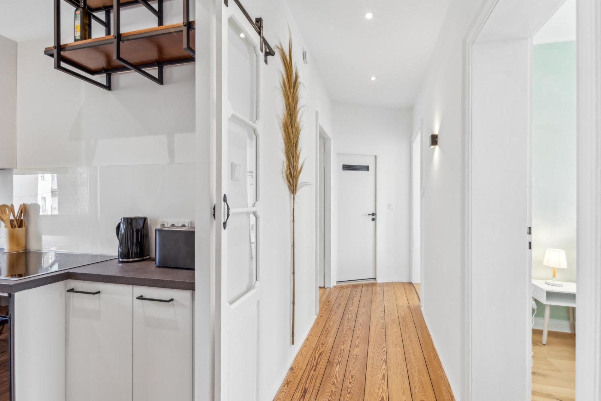 Apartment Home-on *